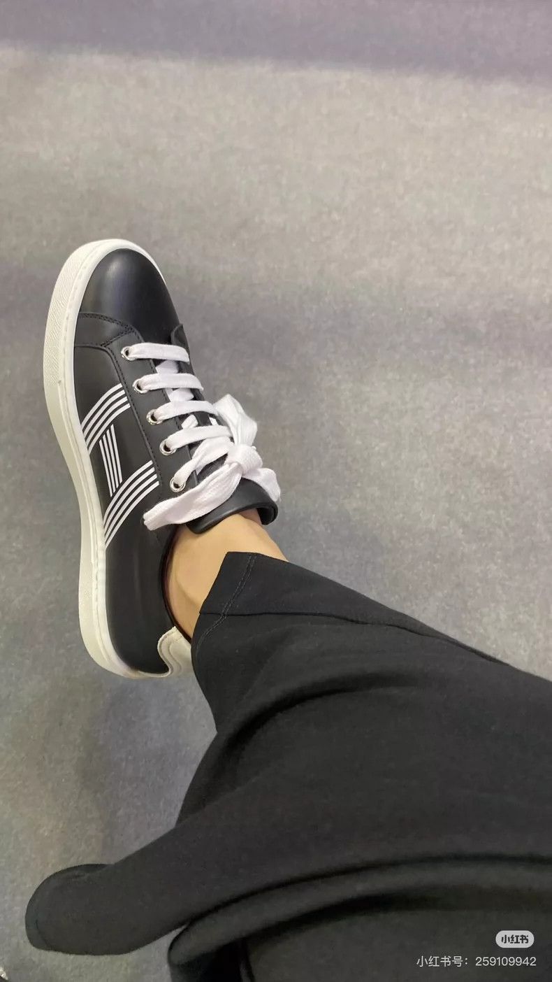 Hermes Hermes Black Sneakers Size 38.5-2506 Size US 8 / EU 41 - 7 Thumbnail