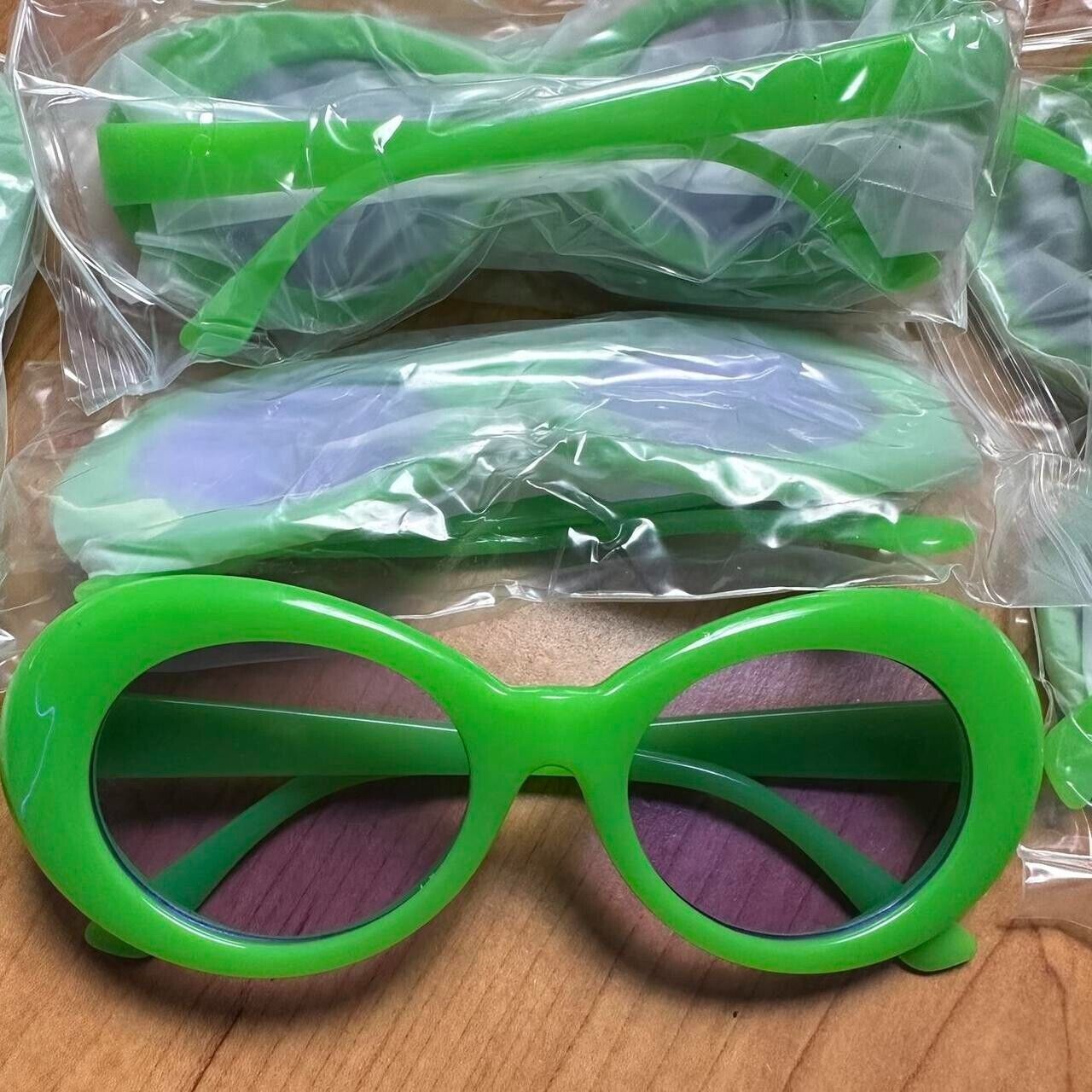 Other Green Clout Goggles Kurt Cobain Sunglasses Oval Lens Shades Size ONE SIZE - 2 Thumbnail