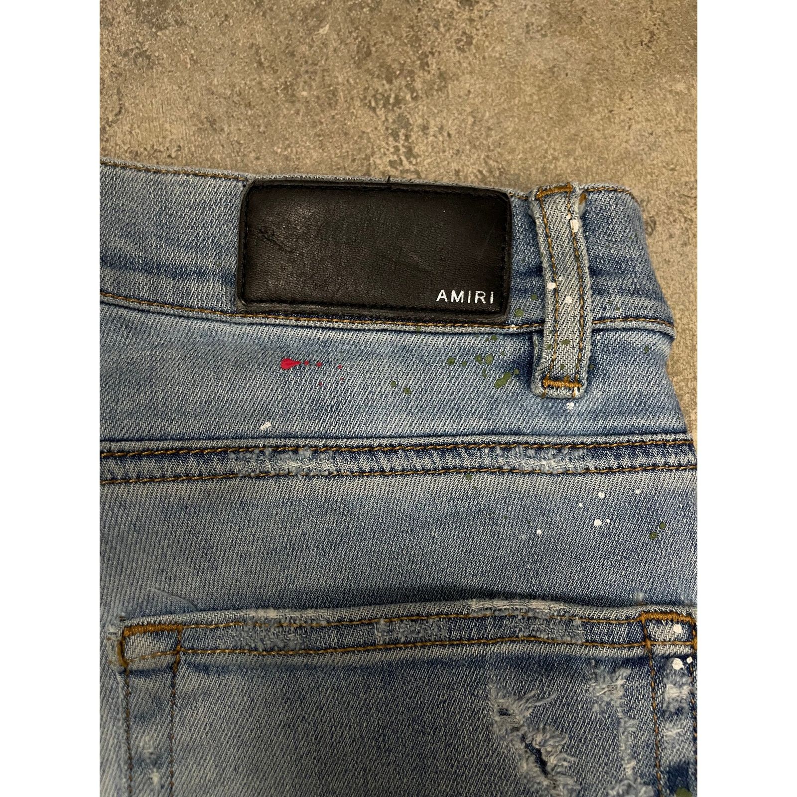 Amiri Amiri Thrasher Lightwash Swan Patch 31 Used Size US 31 - 4 Thumbnail