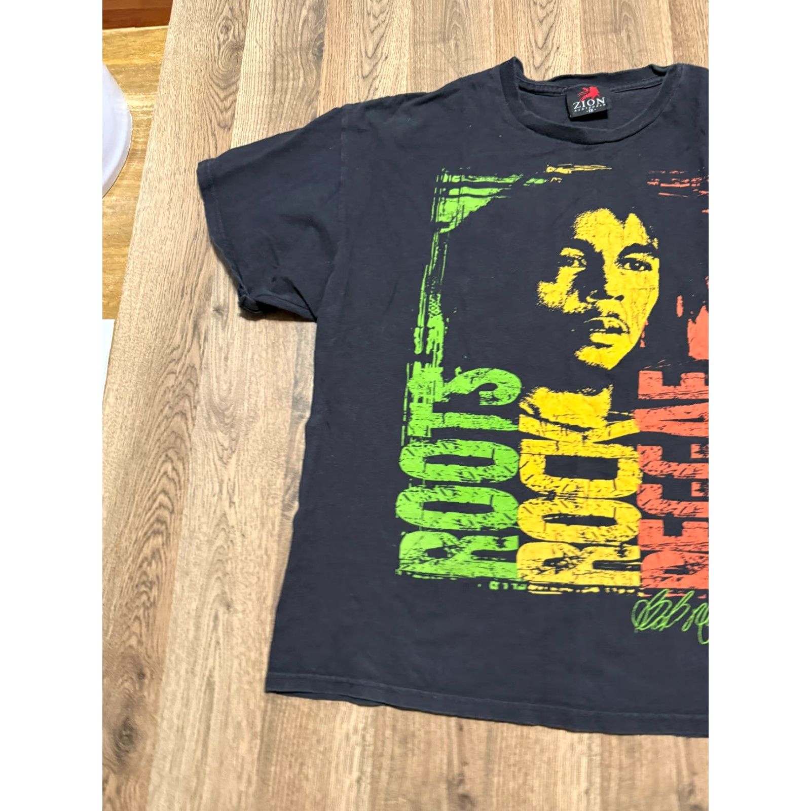 Vintage Zion Rootswear Shirt Men's 1X Black Crew Neck Short Sleeve Bob Marley Print T-Shirt Size US XL / EU 56 / 4 - 4 Thumbnail