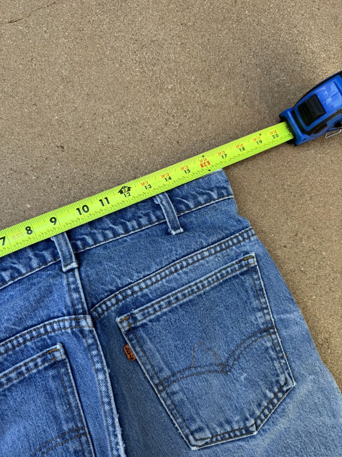 Levi's Vtg 80’s Levi’s 646 Orange Tab Bellbottom Flare Jeans 33x29 Size US 33 - 9 Thumbnail