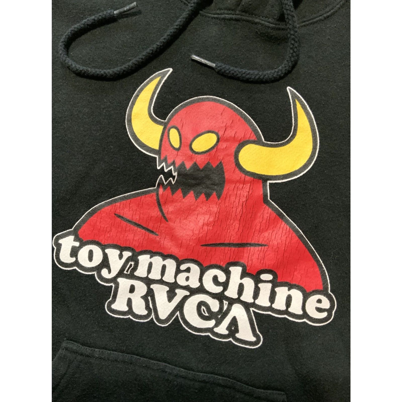 RVCA VINTAGE RVCA X Toy Machine Monster Skateboarding Graphic Black Pullover Hoodie XS Mens Size US XS / EU 42 / 0 - 5 Thumbnail