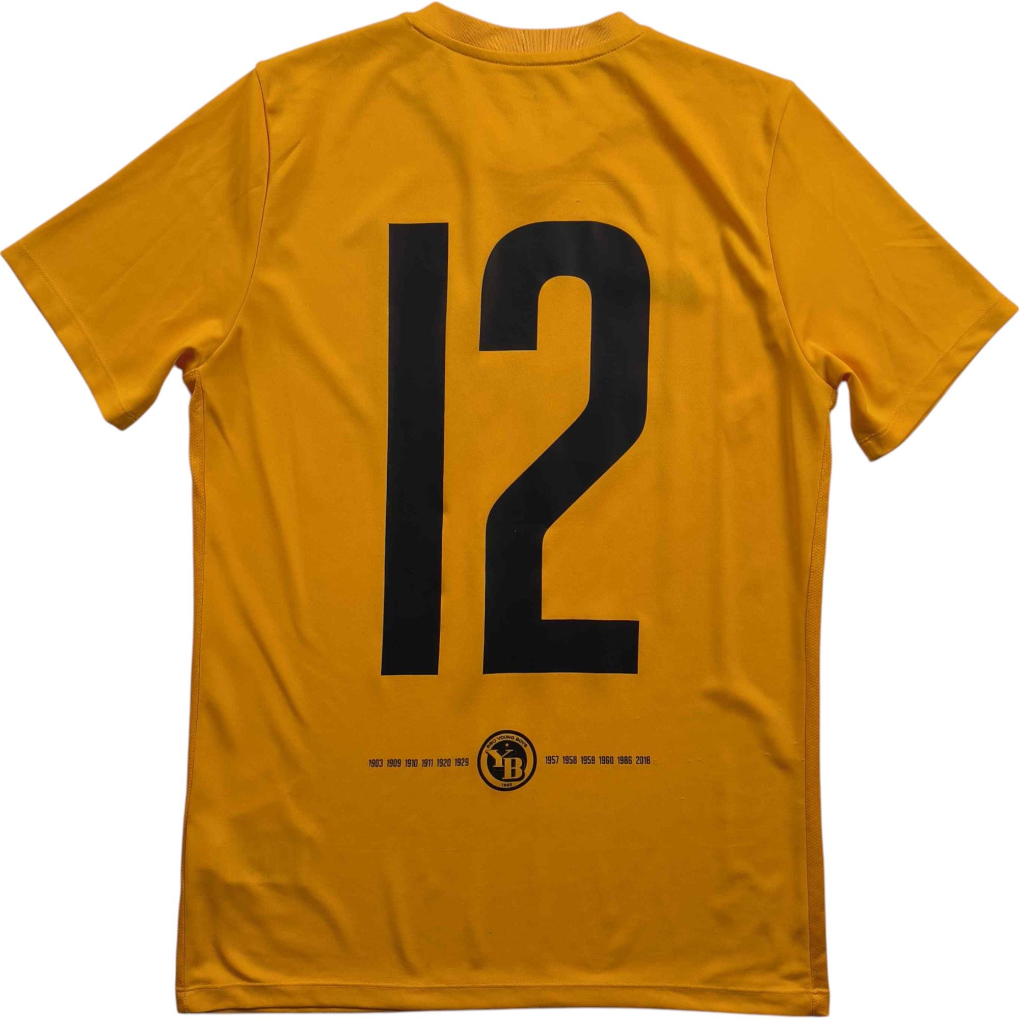 Nike Young Boys 2018 Schweizer Meister football jersey size M Size US M / EU 48-50 / 2 - 2 Thumbnail