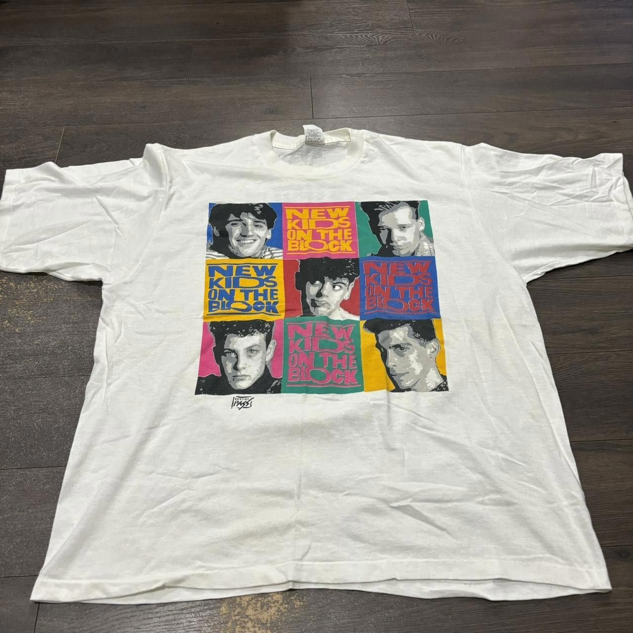 Designer Vintage New Kids On The Block T Shirt 1990 XL 1990 Size US XL / EU 56 / 4 - 2 Thumbnail