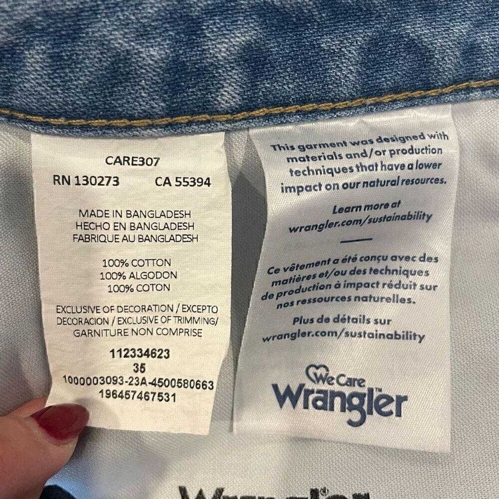 Wrangler Wrangler Wrock High Rise Kicked Flare Jean Raw Hem 35x27 NEW Size 35" - 9 Thumbnail