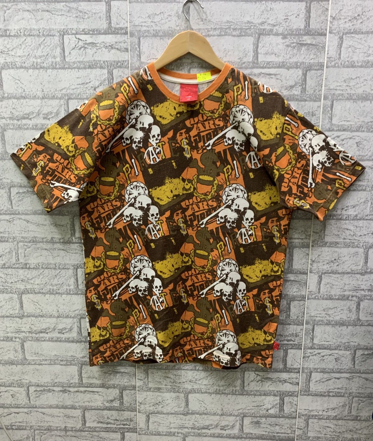Swagger Vintage Swagger 2007 Alloverprint Design Skull Pirates Size US L / EU 52-54 / 3 - 1 Thumbnail