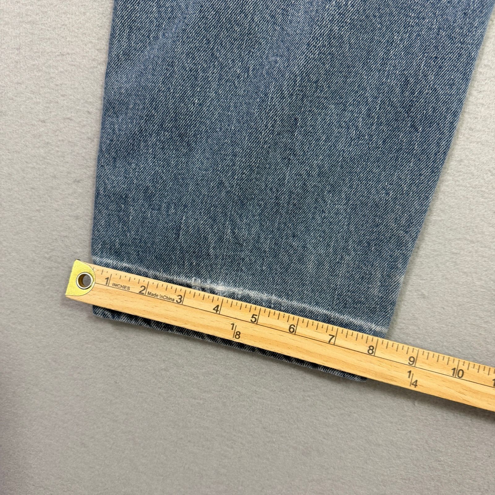 Levi's Vintage Levis 560 Jeans Men's 34x32 Denim y2k Distressed Size US 34 / EU 50 - 15 Thumbnail