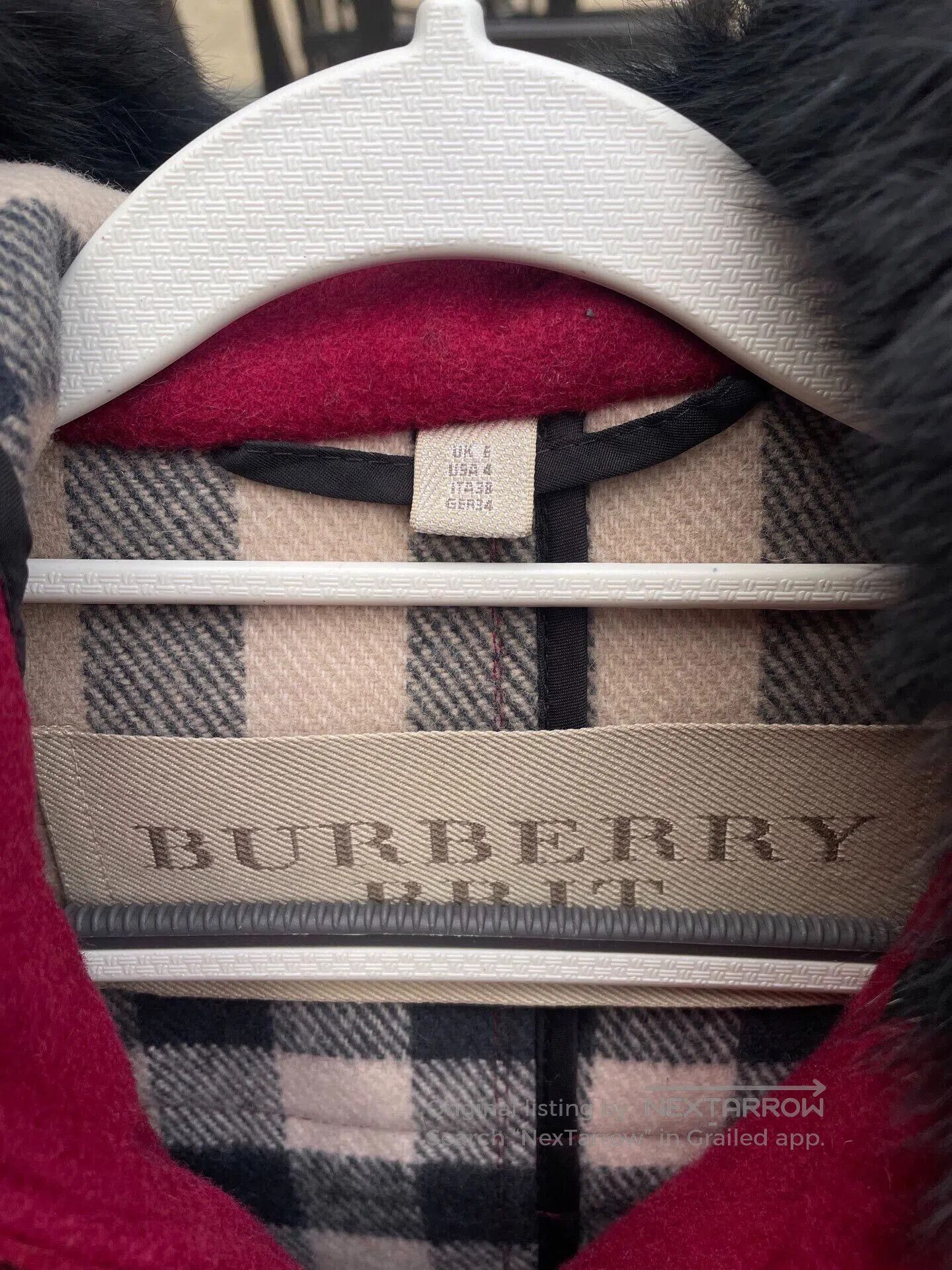 Burberry Burberry Toggle Coat in Excellent Condition. Size XS / US 0-2 / IT 36-38 - 3 Thumbnail