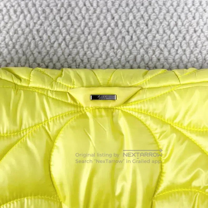 Louis Vuitton Louis Vuitton Lemon yellow quilted embossed embossed large Size US L / EU 52-54 / 3 - 7 Thumbnail