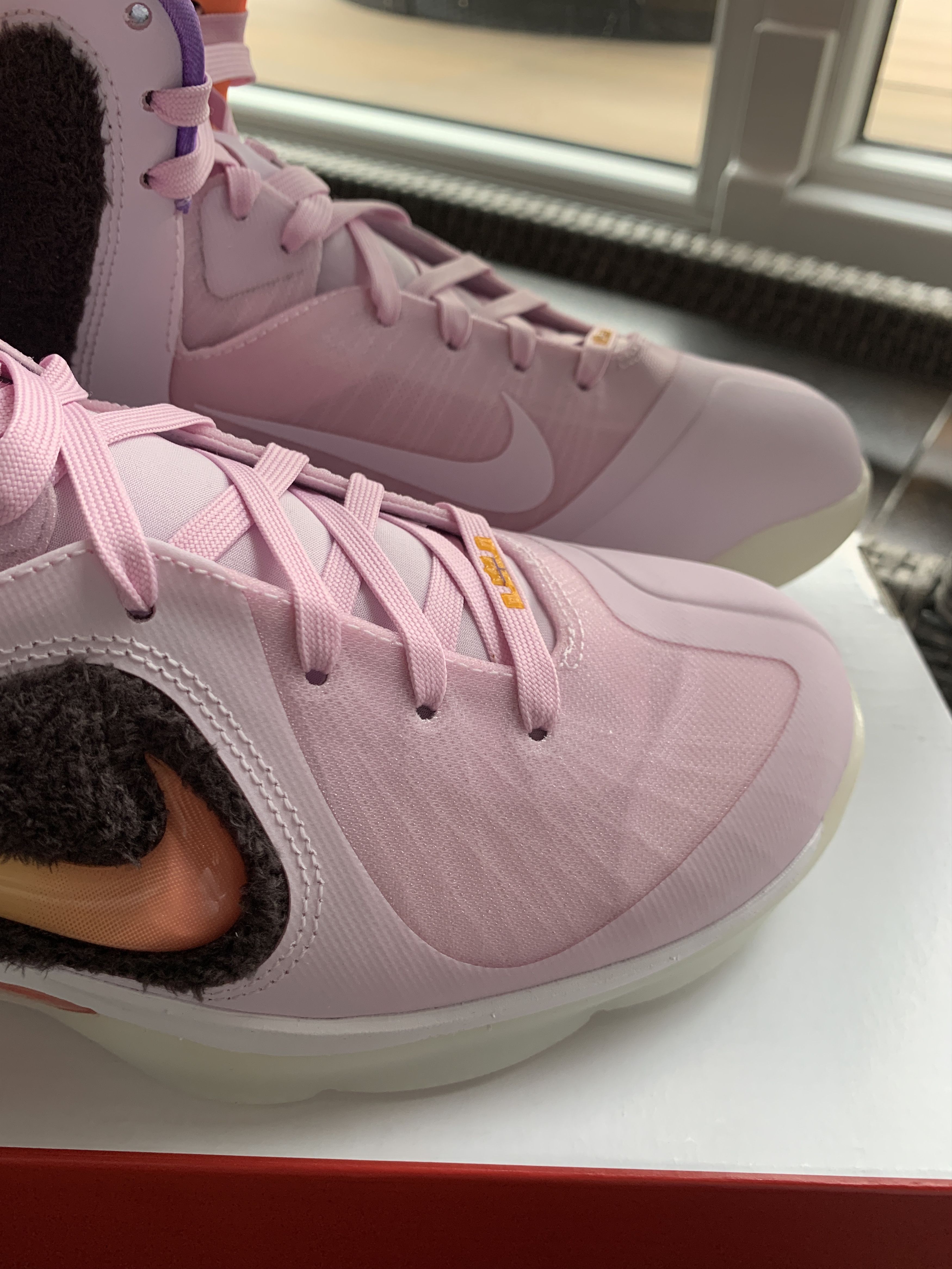 Nike NIKE LEBRON IX 9 US sneakers new 100% authentiques NO BOX Size US 9 / EU 42 - 2 Thumbnail