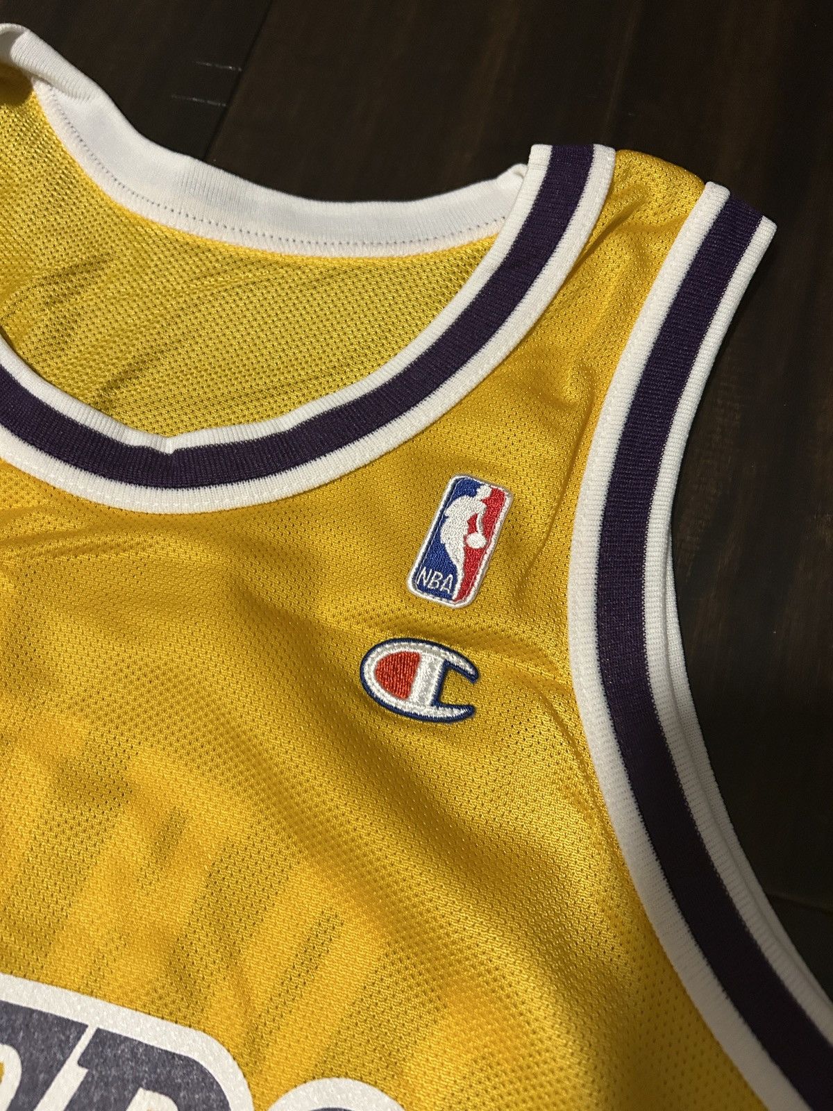 Champion Vintage Champion Lakers Jersey Size US M / EU 48-50 / 2 - 4 Thumbnail