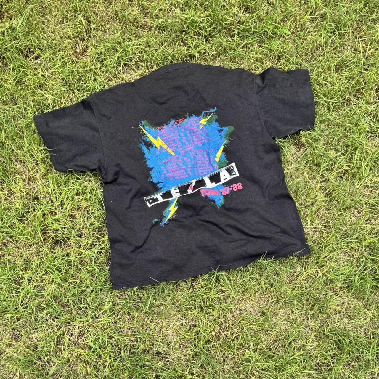 Vintage Vintage Tesla Tour Concert T Shirt 1987 Size US XL / EU 56 / 4 - 7 Thumbnail