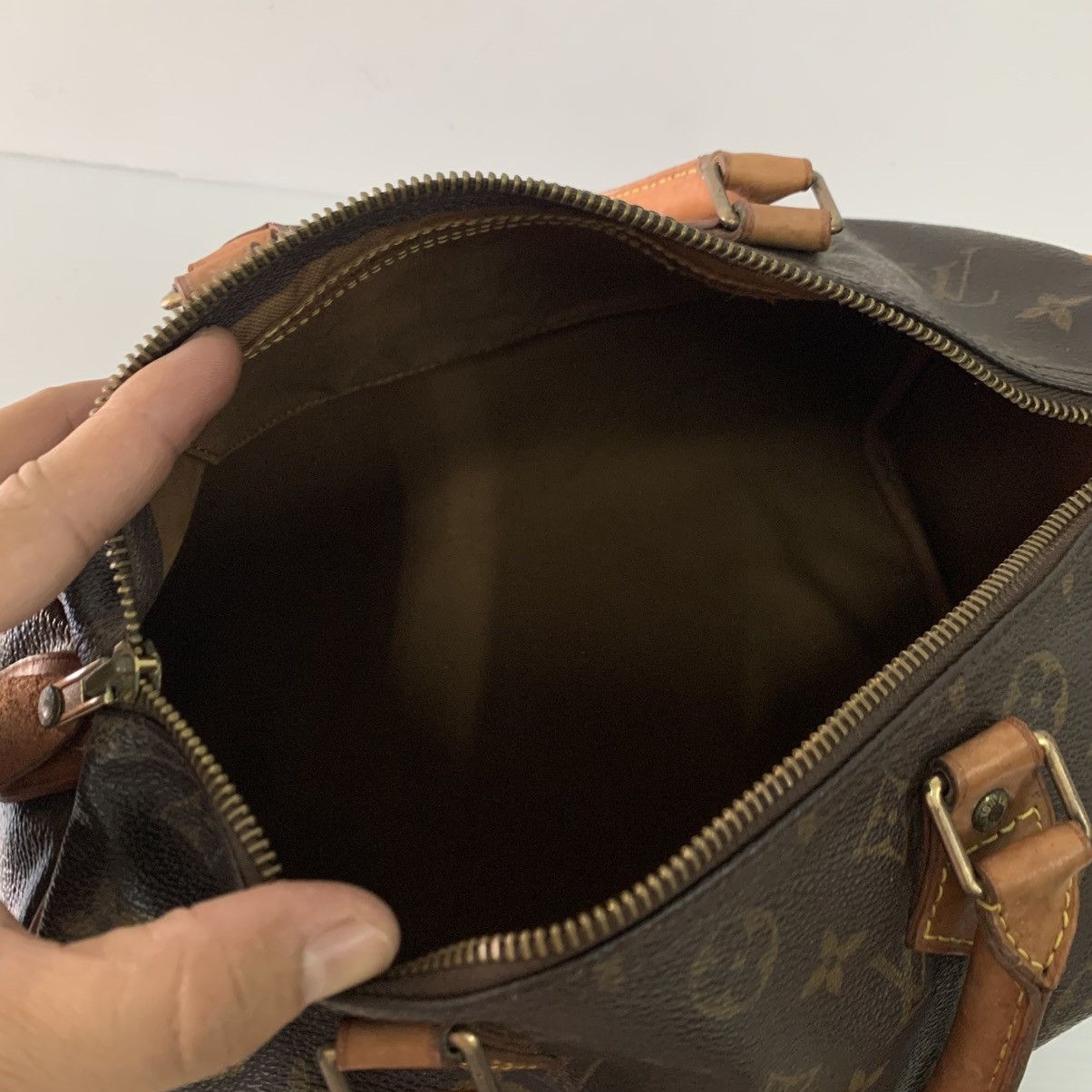 Louis Vuitton Louis Vuitton Monogram Speedy 30 Bag Size ONE SIZE - 10 Thumbnail