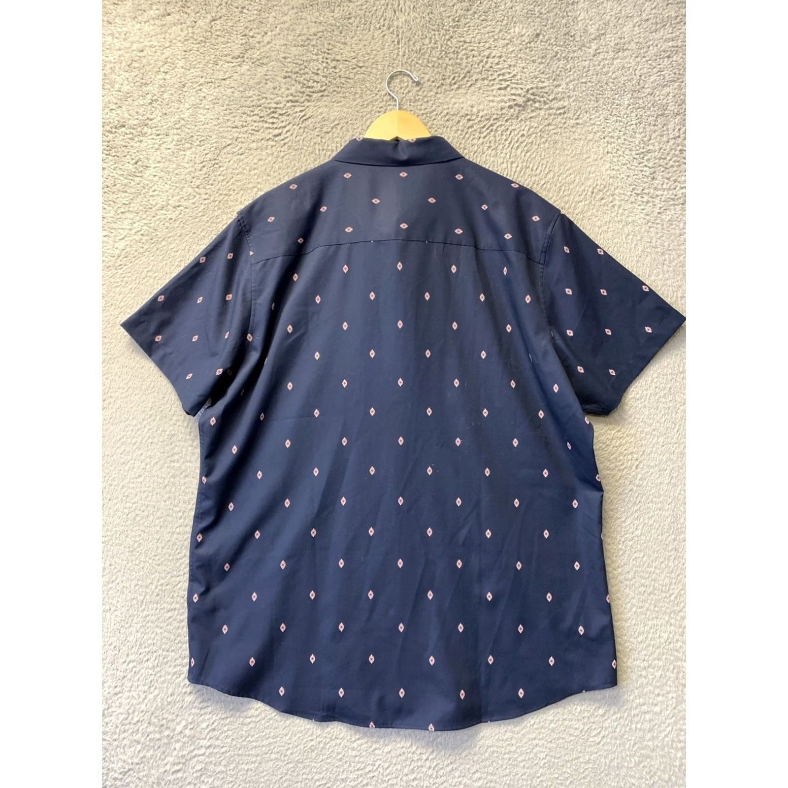 TravisMathew Travis Mathew Shirt Mens XL Navy Short Sleeve Button Front Casual Golf /0721 Size US XL / EU 56 / 4 - 6 Thumbnail