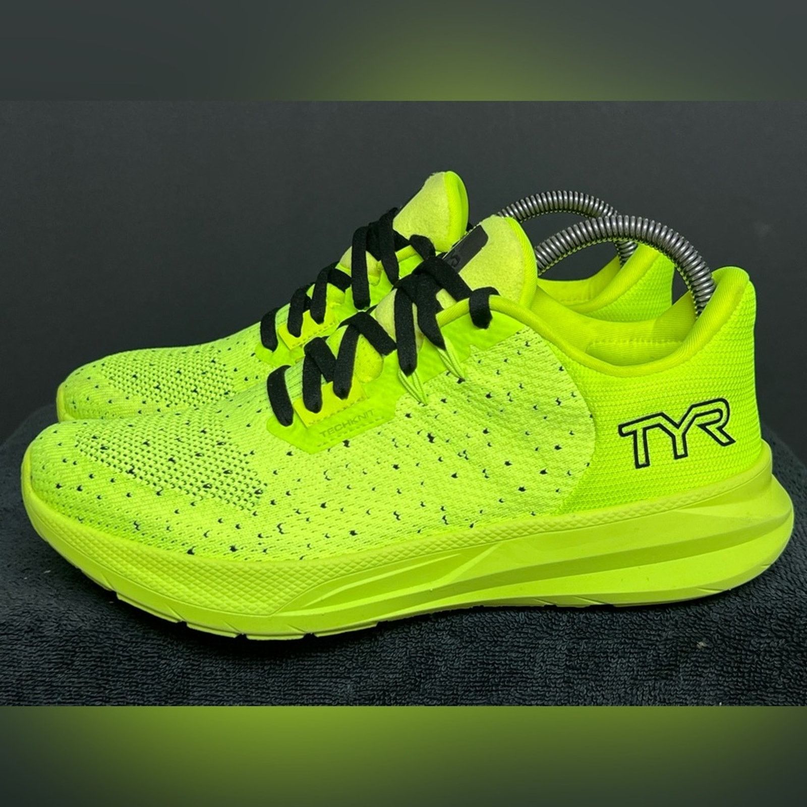 Tyr Unisex Techknit Rnr-1 Trainer Running Shoes 6.5 Women 8 in Yellow