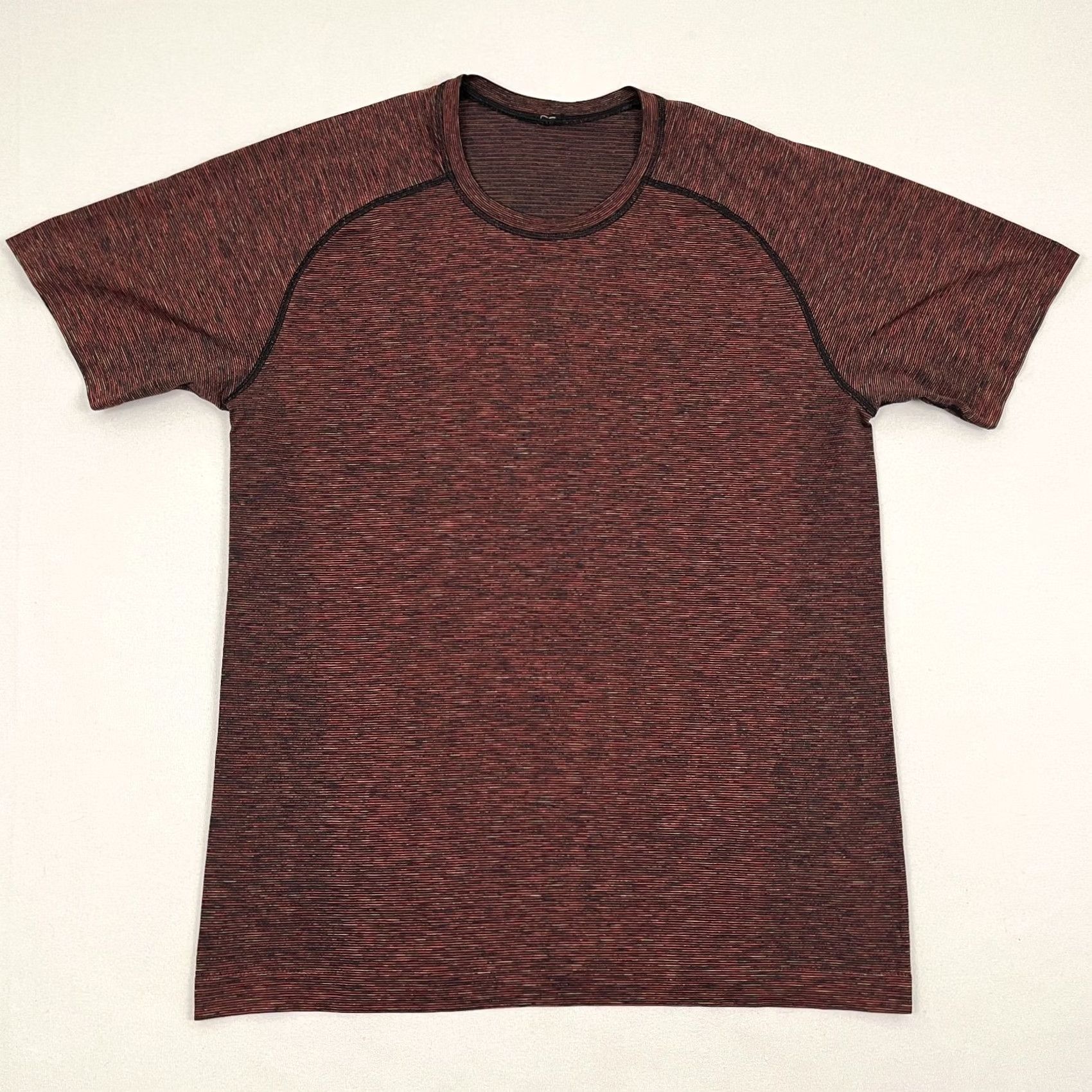 Lululemon Lululemon Metal Vent Tech Shirt Mens L Red Multi Active Workout Running Preppy Size US L / EU 52-54 / 3 - 3 Thumbnail