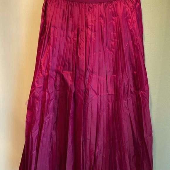Adidas Adidas Metallic Pleated Skirt berry M Size 30" / US 8 / IT 44 - 4 Thumbnail