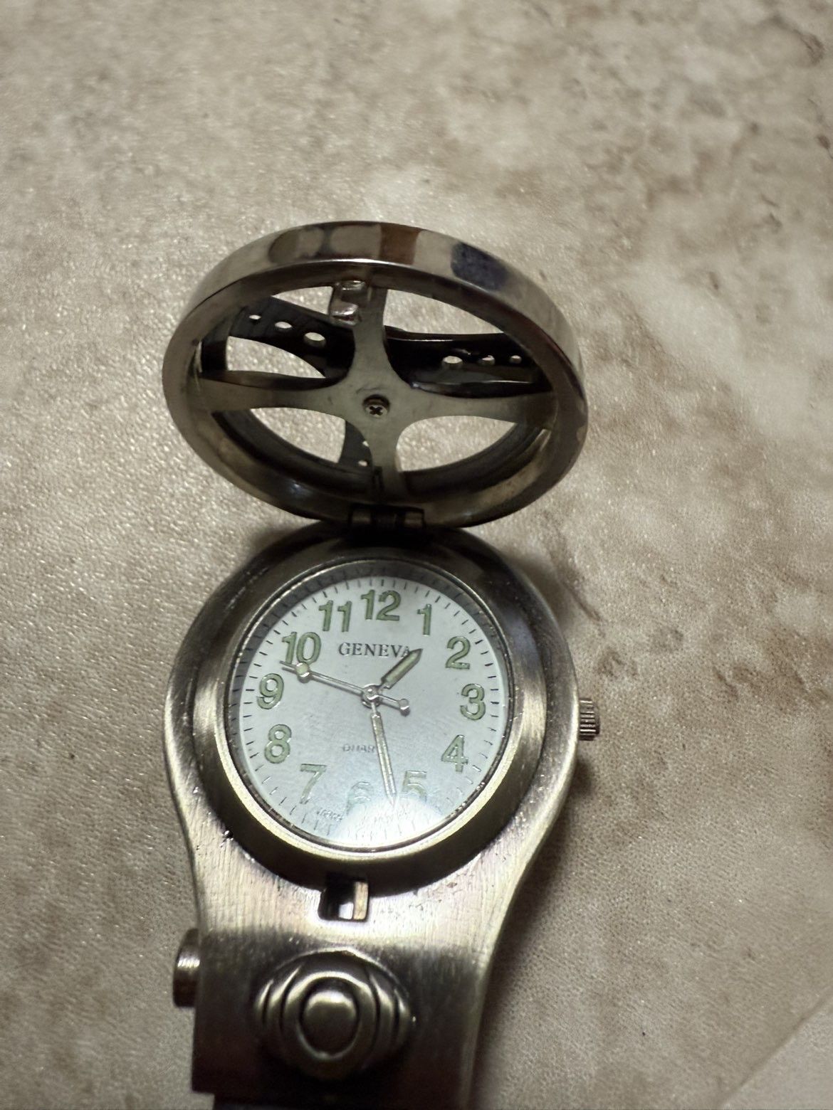 Geneva Vintage Geneva Pocket Watch For BeltLoops Size ONE SIZE - 2 Thumbnail