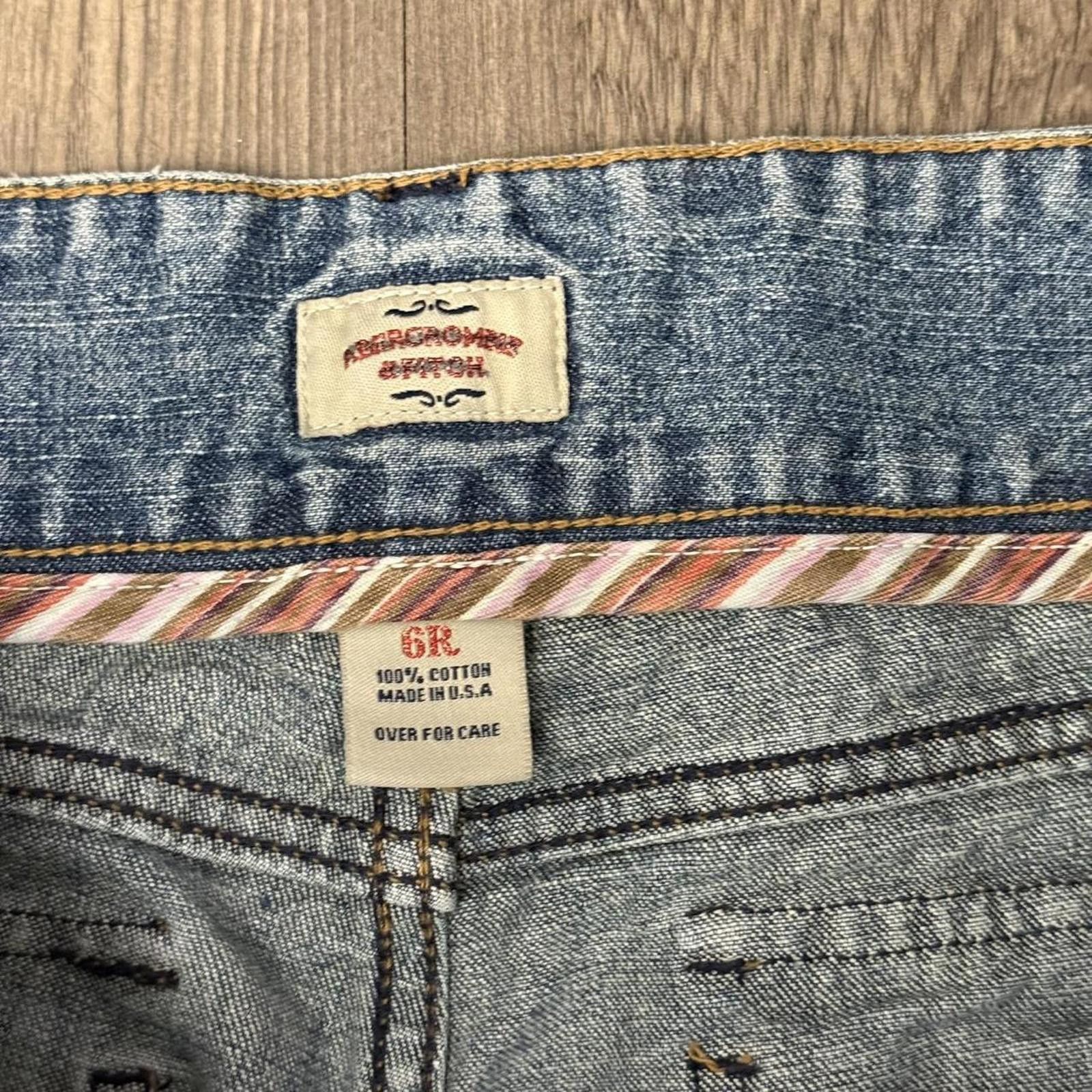 Abercrombie & Fitch Y2k low rise Abercrombie & Fitch Capris Womens 6 Size 28" / US 6 / IT 42 - 5 Thumbnail