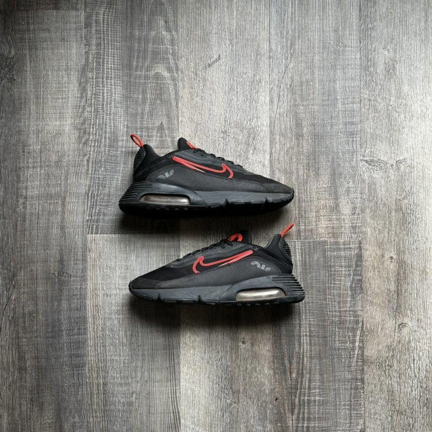 Nike NIKE • Air Max 2090 "Radiant Red" (11.5M) Size US 11.5 / EU 44-45 - 1 Thumbnail