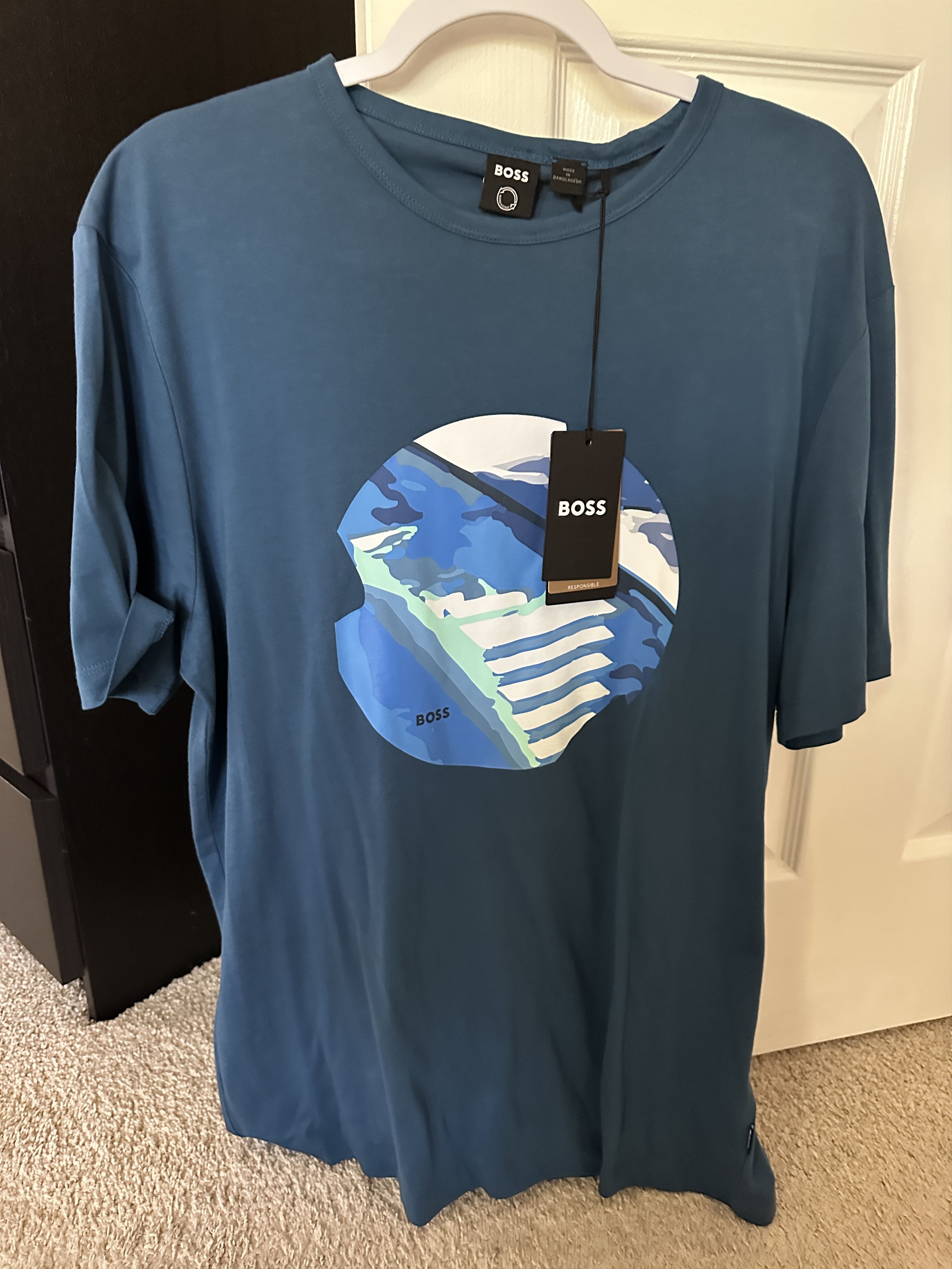 Hugo Boss Boss Men's Blue Graphical T-Shirt Size XL Size US XL / EU 56 / 4 - 1 Thumbnail