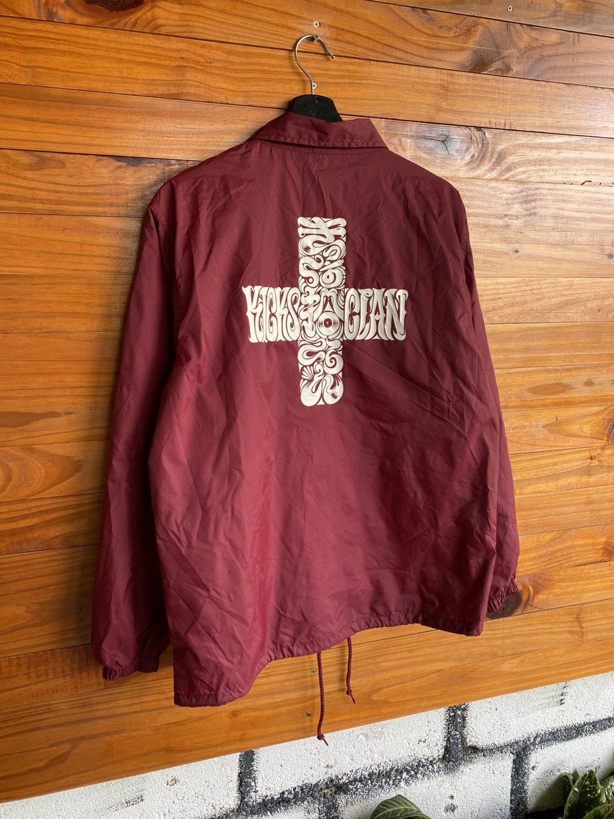 Japanese Brand Vintage Hosokawa Maroon Coach Jacket – Graphic Back Print Size US M / EU 48-50 / 2 - 11 Thumbnail