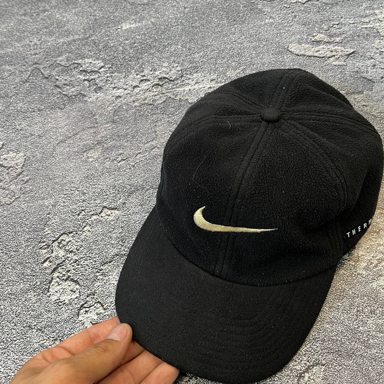 Nike Vintage Black Nike 90s Therma Fit Fleece Cap Hat Size ONE SIZE - 8 Thumbnail