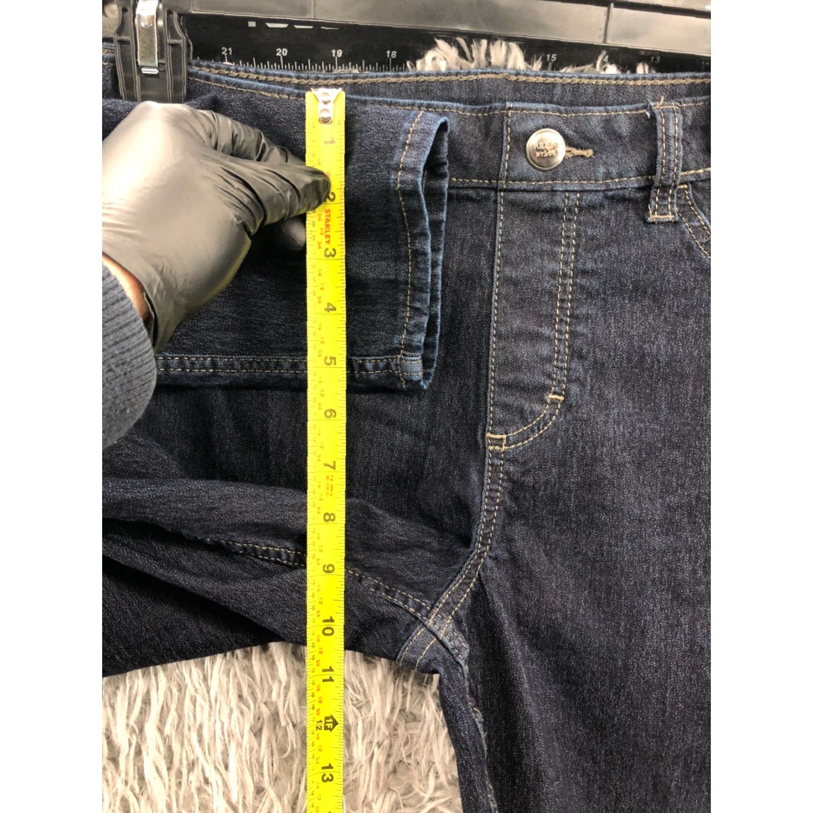 Lee Riders by Lee Jeans Mid Rise Regular Fit Dark Wash Blue 5-Pocket Denim Skinny Women's M Jeans Size 32" / US 10 / IT 46 - 4 Thumbnail