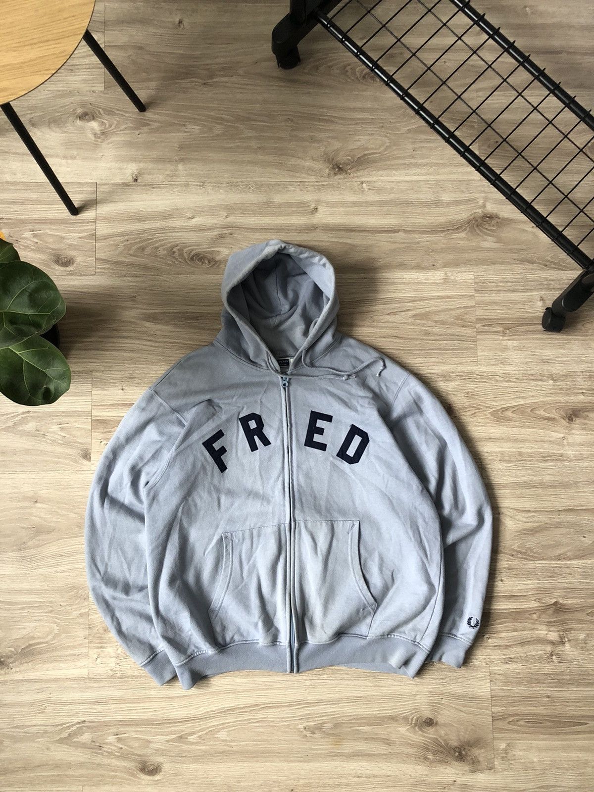 Fred Perry Vintage Fred Perry 90s Spell Out Big Logo Zip Hoodie Size US L / EU 52-54 / 3 - 1 Thumbnail