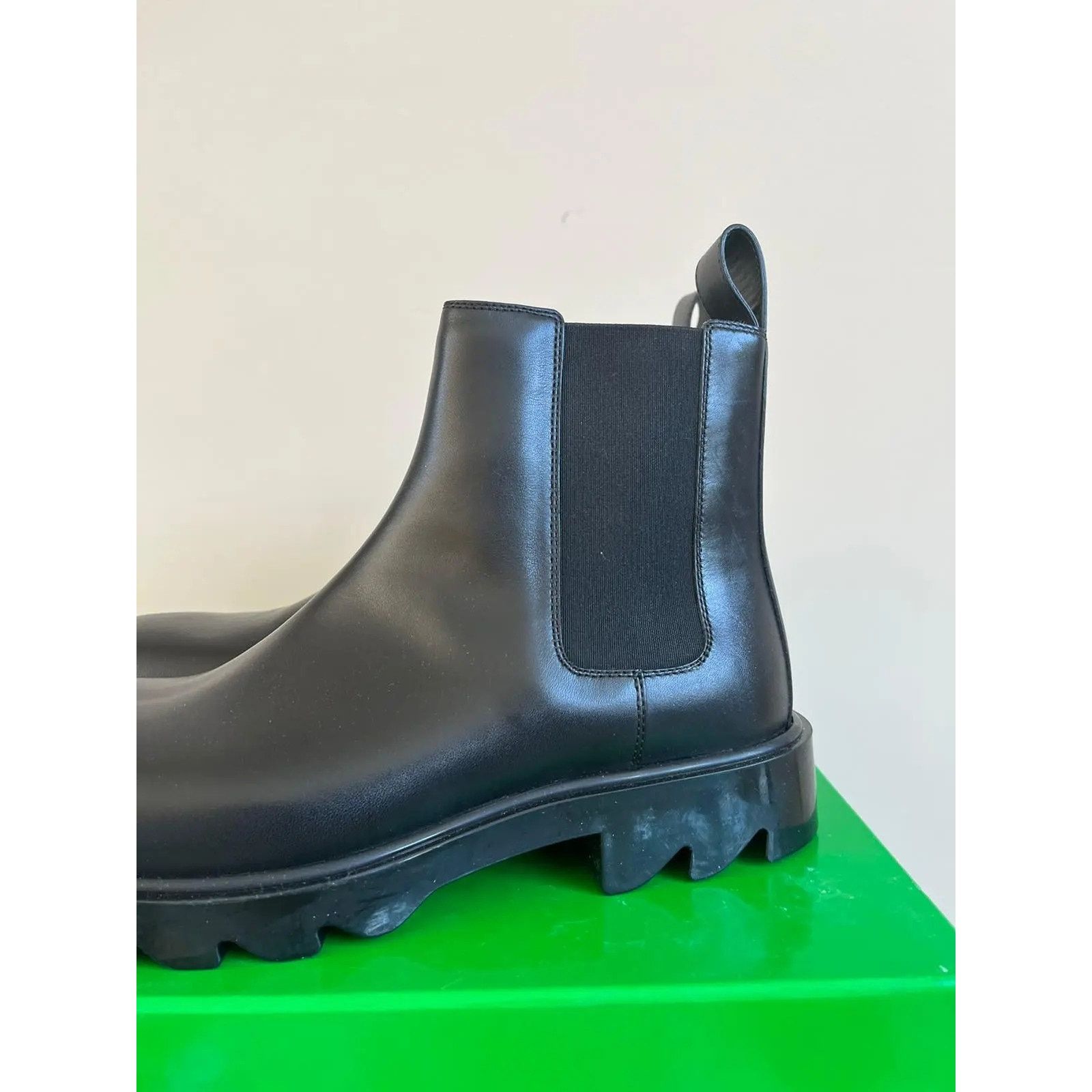 Bottega Veneta o1rshd1 Ankle Boots in Shibuya Calfskin Size US 10.5 / EU 43-44 - 13 Thumbnail