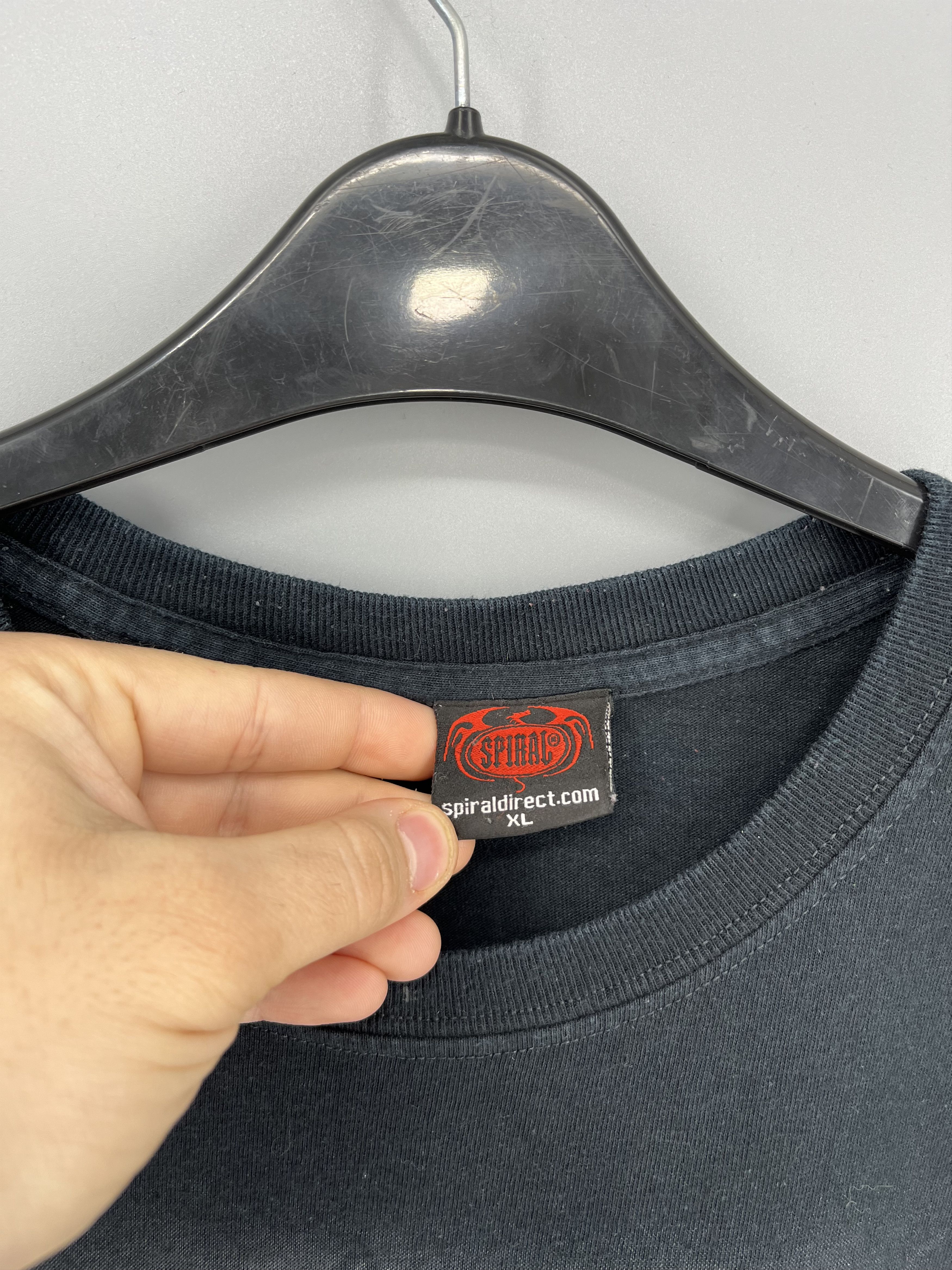 Vintage Skulls T-shirt Vintage Rock Metal Size XL Black Reverse Logo Size US XL / EU 56 / 4 - 8 Thumbnail