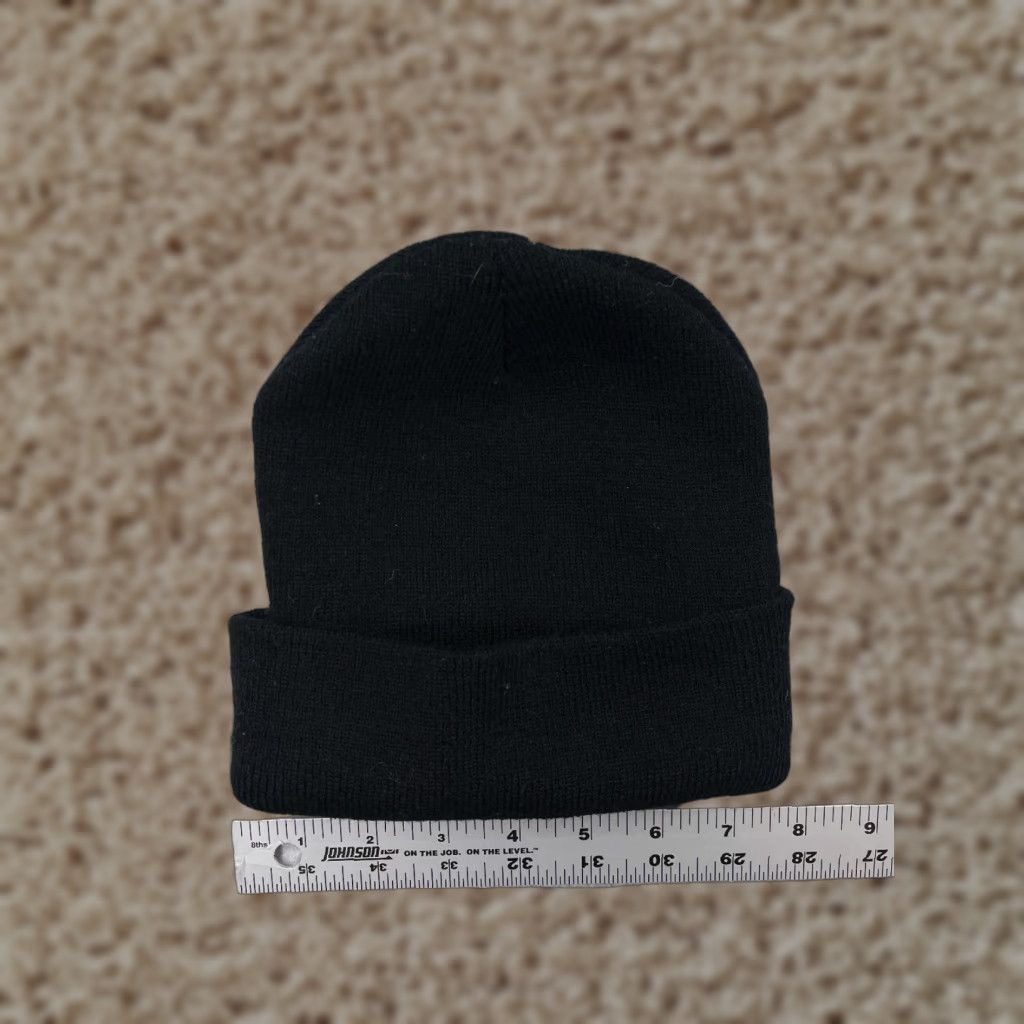 Vintage Beanie Toque Adult One Size Black 100% Acrylic Skate Skater Skateboard Hat/Cap Mens Beanie Black 100% Acrylic Vintage No Size ONE SIZE - 1 Thumbnail
