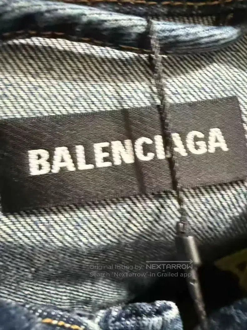 Balenciaga Balenciaga Raw Denim Jacket with Front and Back Embroidery Size US S / EU 44-46 / 1 - 3 Thumbnail