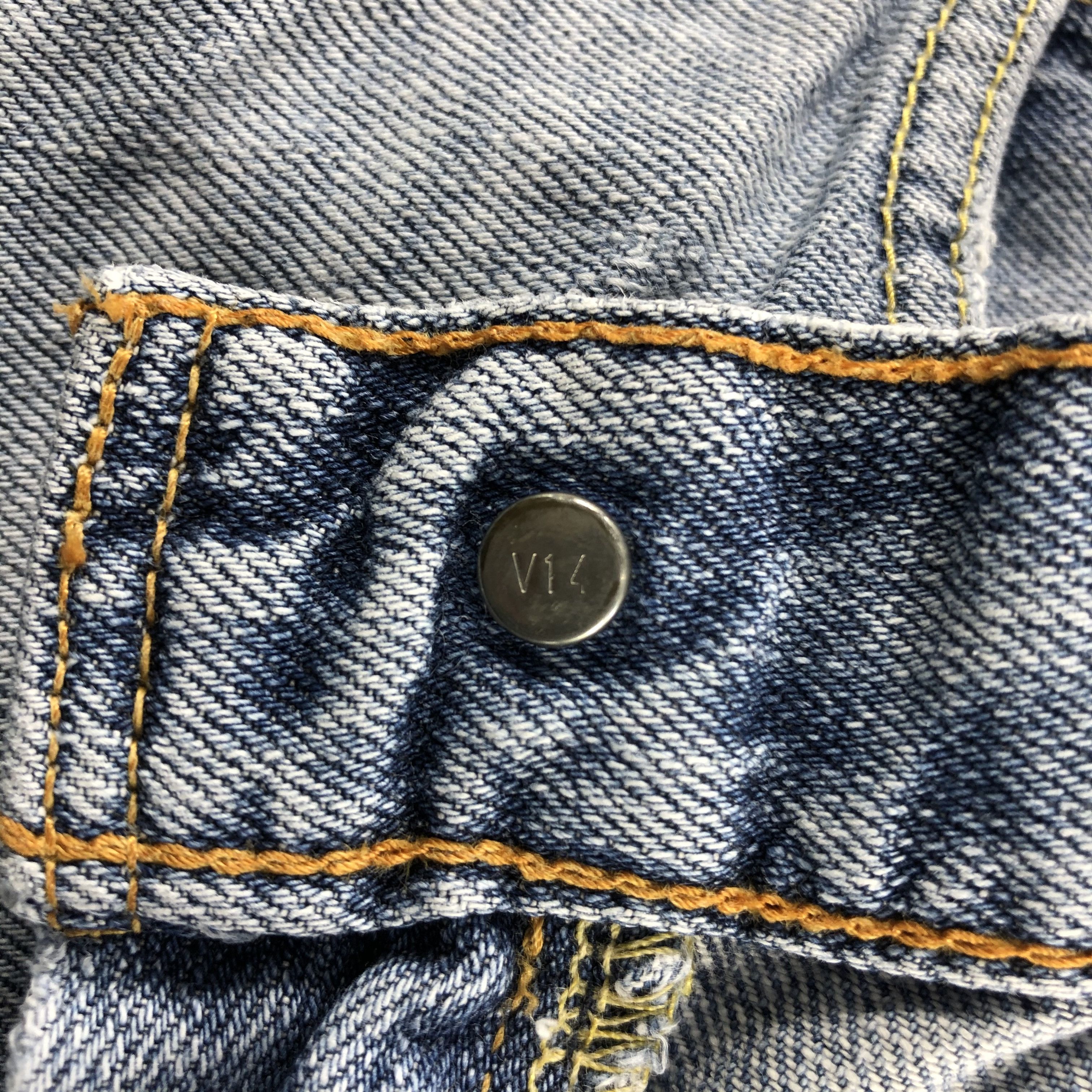 Levi's × Vintage 90s Vintage Light Wash Levis 505 Jeans-JM2791 Size US 32 / EU 48 - 13 Thumbnail