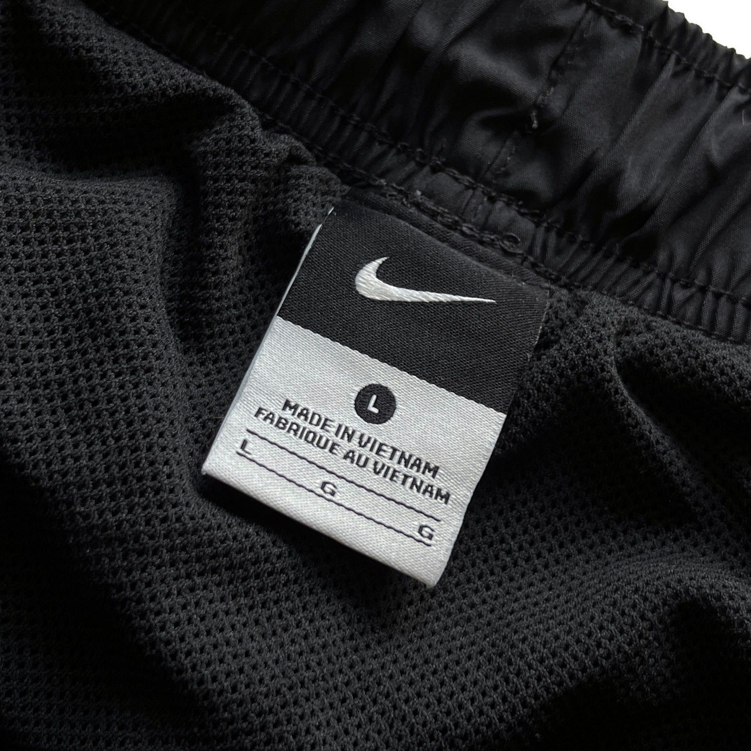 Nike Arch Logo Shorts Trunks in Black Size US 34 / EU 50 - 6 Thumbnail