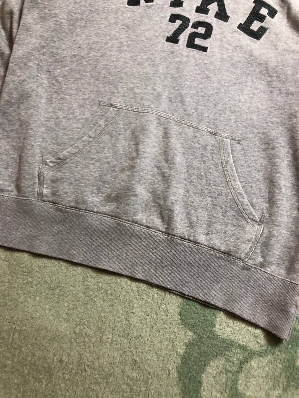 Nike Vintage Nike Big Y2K Logo Streetwear Hoodie Size L Size US L / EU 52-54 / 3 - 5 Thumbnail