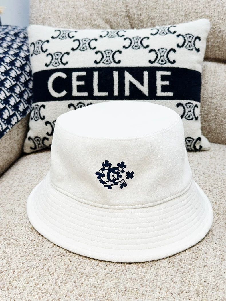 Chanel Chanel SizeM White plum blossom Logo fisherman's hat Size ONE SIZE - 1 Thumbnail