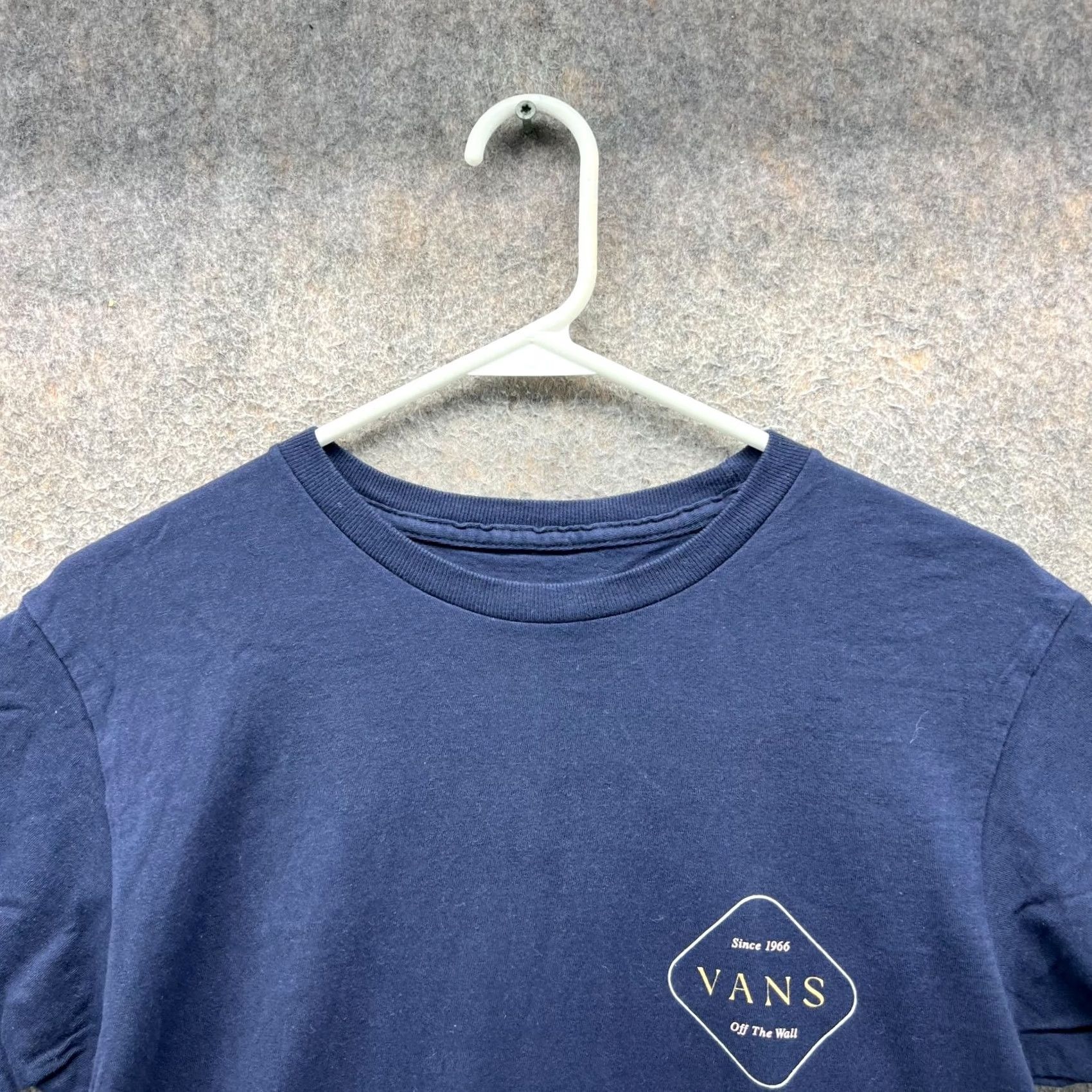 Vans VANS Shirt Mens Small Blue Crewneck Casual Tee Classic Flower Print Skate Shirt Mens Small Blue Crewneck Regular Fit Cotton Logo Vinyl? Size US S / EU 44-46 / 1 - 7 Thumbnail