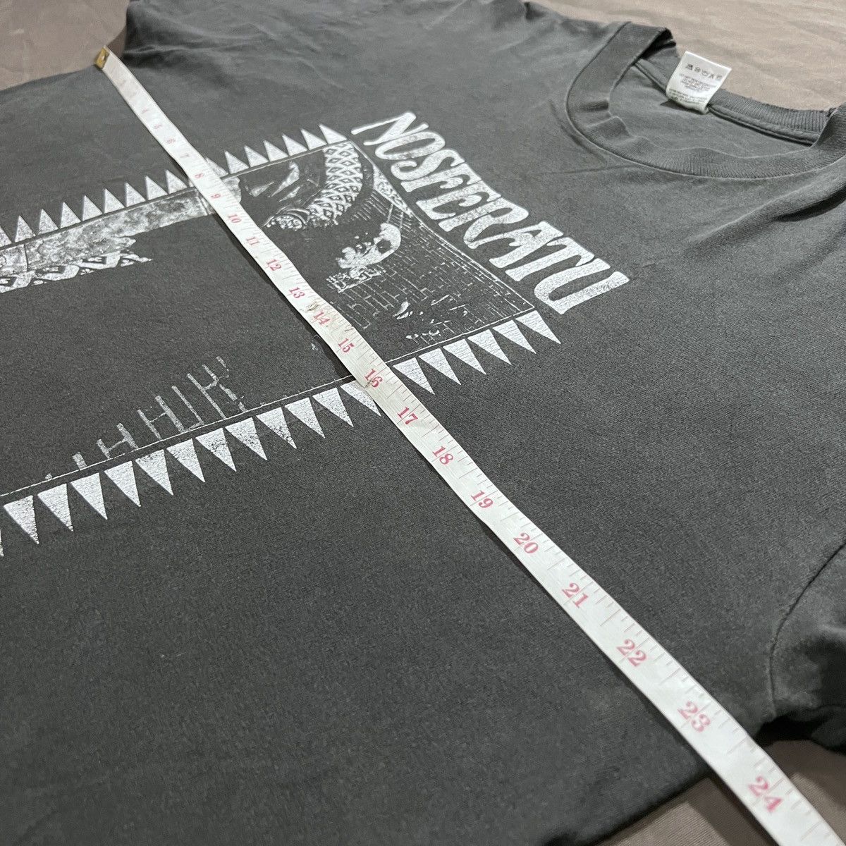 Vintage Vintage 90s Nosferatu Dracula Vampire Horror Faded Thrashed Size US XL / EU 56 / 4 - 15 Thumbnail