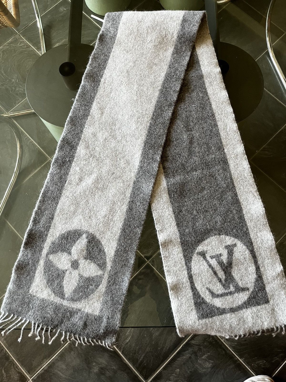 Louis Vuitton Louis Vuitton Sick Scarf Size ONE SIZE - 1 Thumbnail