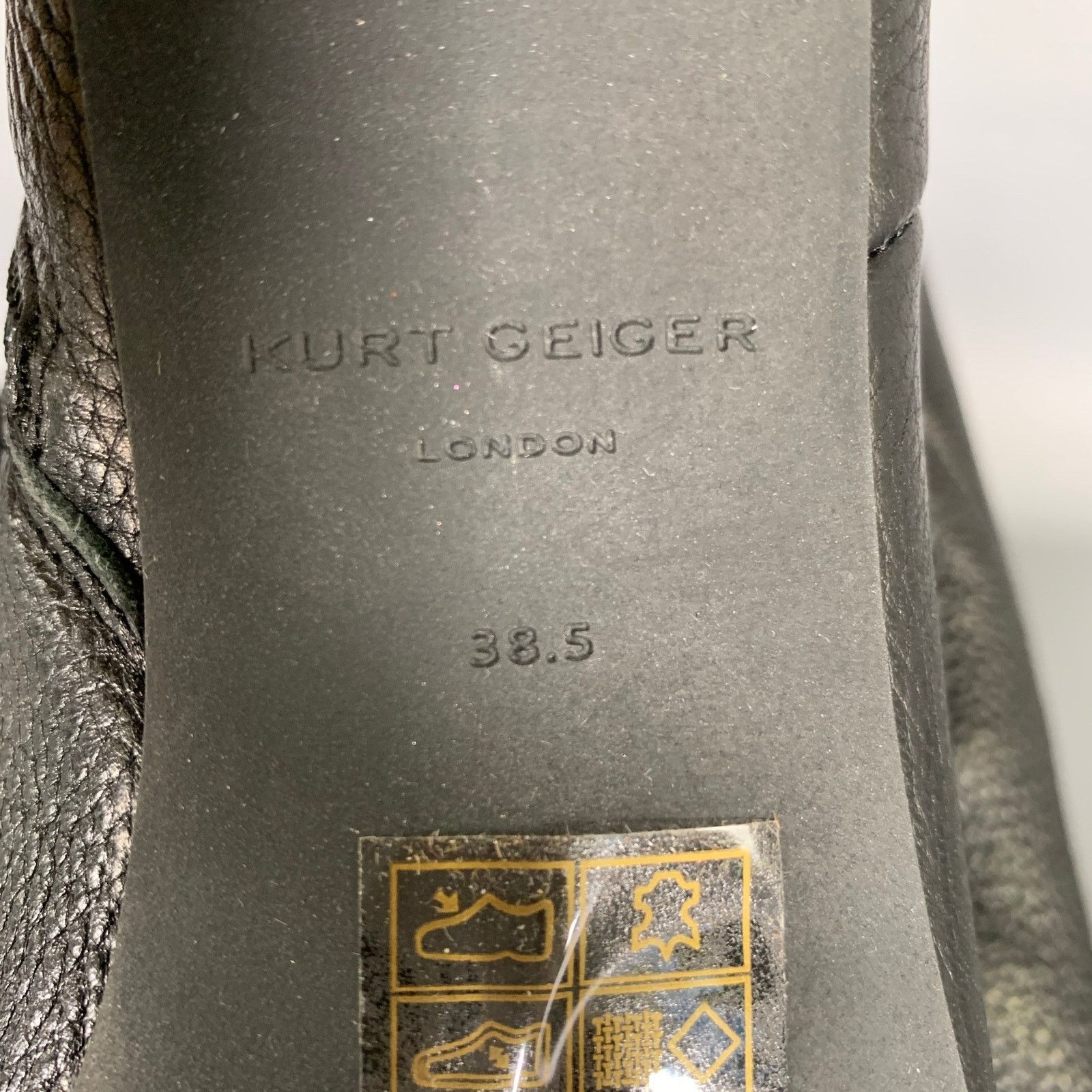 Kurt Geiger KURT GEIGER Size 8 Black Gold Leather Pebble Grain Boots Size US 8 / IT 38 - 6 Thumbnail