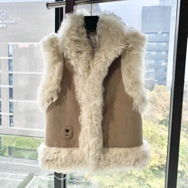 Dior Dior Lamb Fur Shearling Vest Size 38 Size S / US 4 / IT 40 - 1 Thumbnail