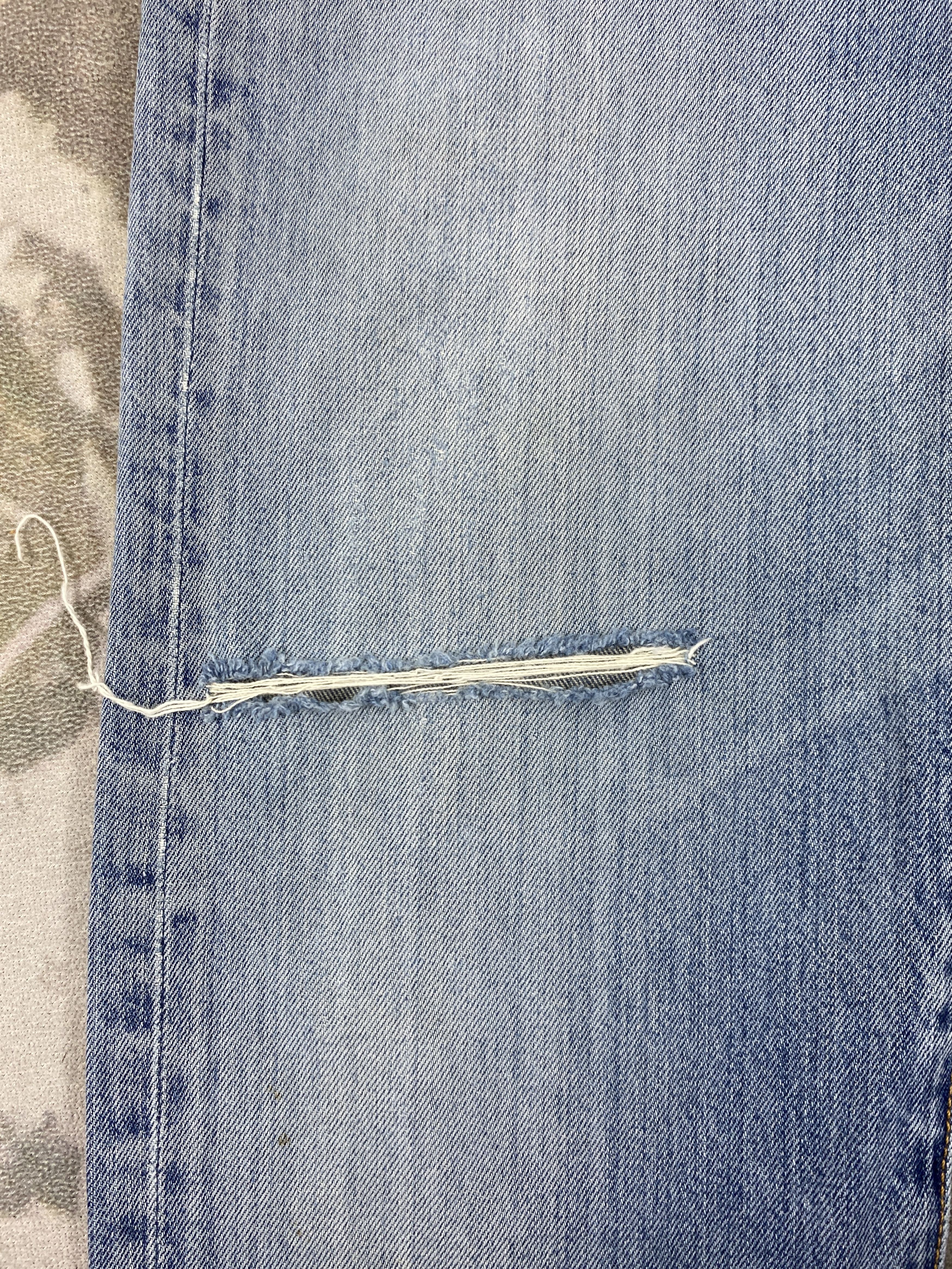 Levi's Faded Blue Vintage Levi's Jeans 33x27 Denim- JN3732 Size US 33 - 13 Thumbnail