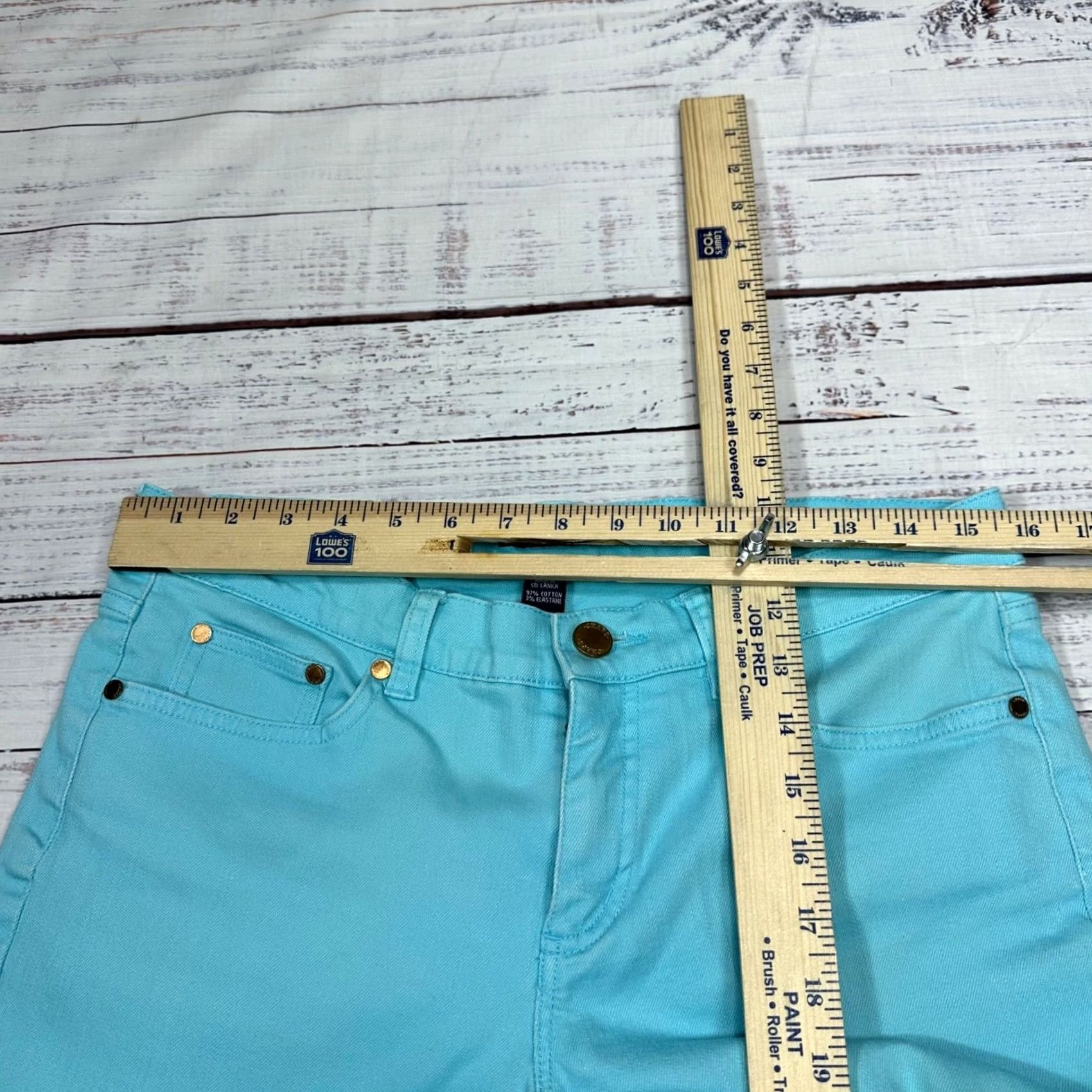Chaps Chaps Womens Capri Jeans 6 Light Blue Cotton Blend 5-Pocket Tummy Control Jeans Capri Size 28" / US 6 / IT 42 - 5 Thumbnail