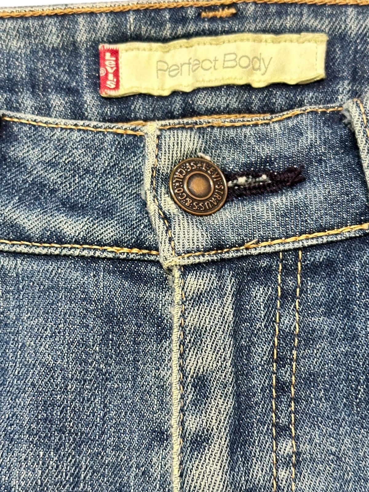 Levi's Vintage Clothing Vintage Levi’s Perfect Body Flare Bootcut Denim Size US 27 - 7 Thumbnail