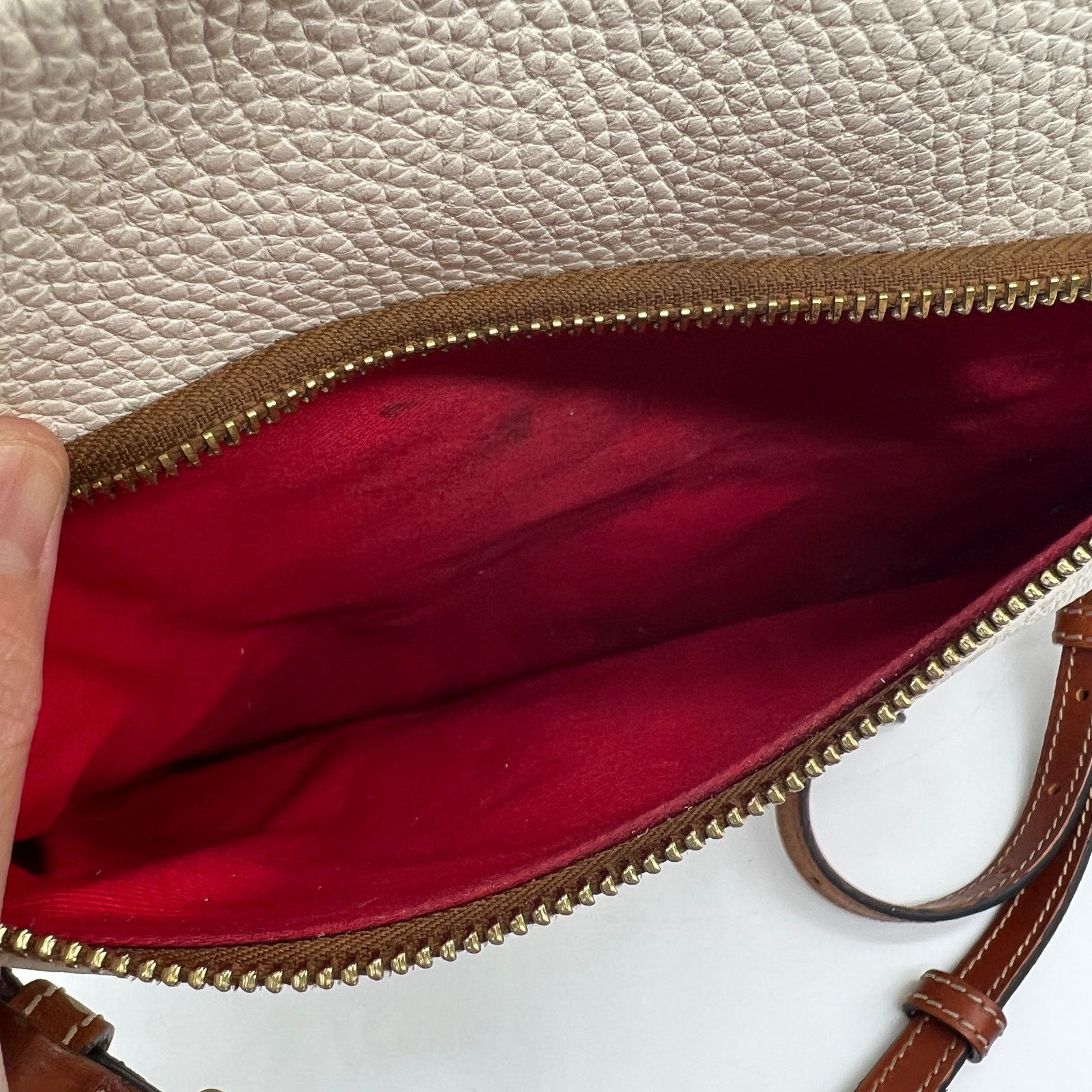 Dooney & Bourke Dooney & Bourke Pebble Leather Crossbody Purse White Size ONE SIZE - 13 Thumbnail