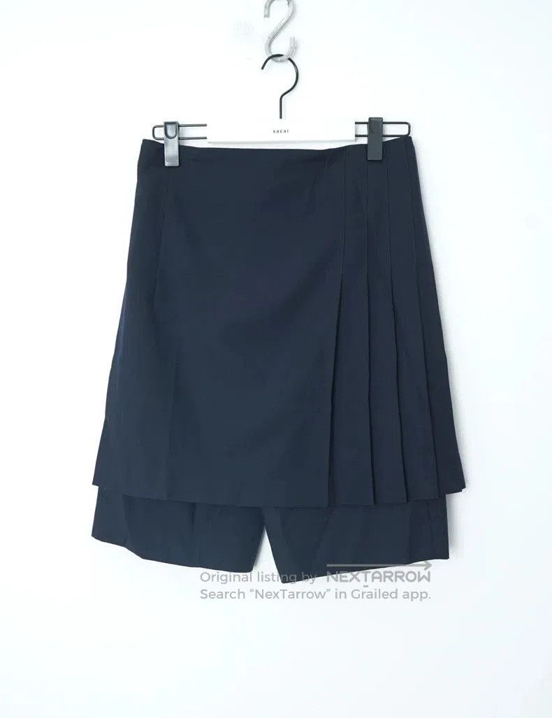 Comme des Garcons Comme des Garcons Wool Double Pleat Shorts. Size US 26 / EU 42 - 1 Thumbnail