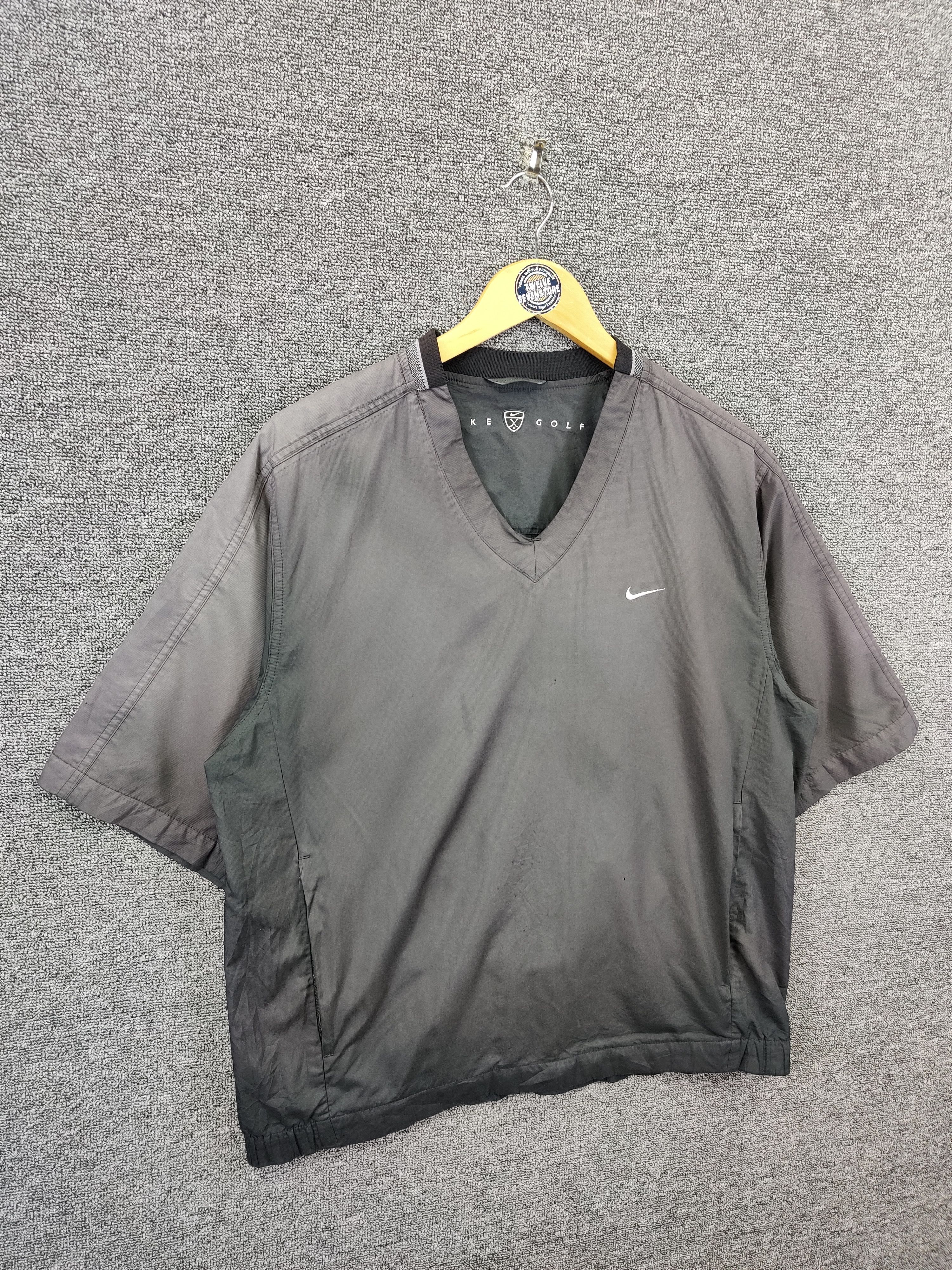 Nike Vintage Nike Golf Small Swoosh V Neck Tee Tshirt Size US M / EU 48-50 / 2 - 5 Thumbnail