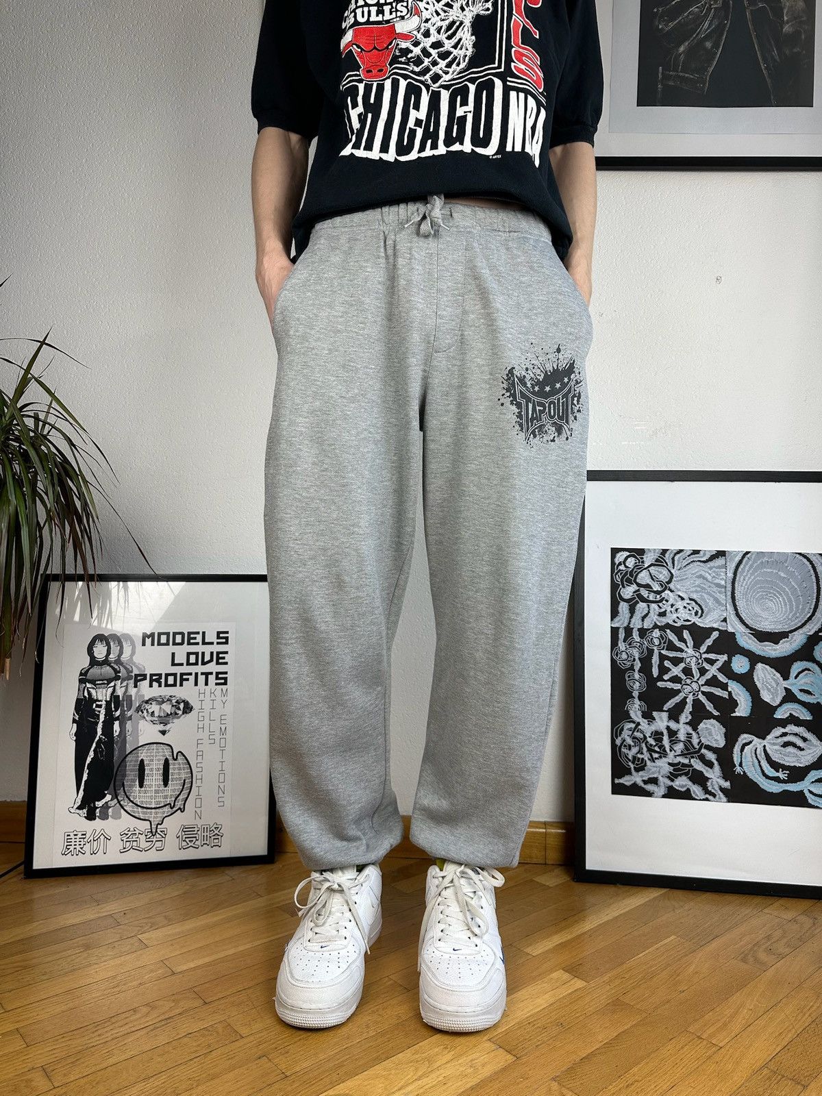 Affliction × Tapout TAPOUT sweatpants vintage y2k skulls zip up grunge skater Size US 33 - 5 Thumbnail