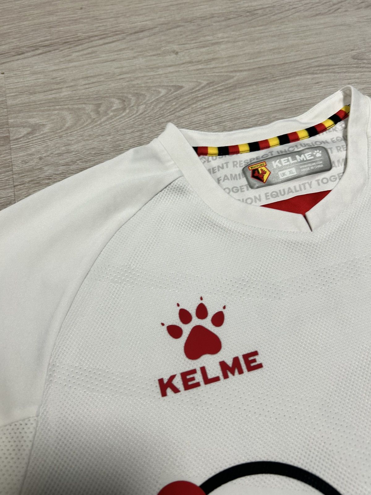 Other Kelme Jersey FC Watford Away 2020/21 home shirt size M Size US M / EU 48-50 / 2 - 3 Thumbnail